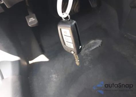 2016 Nissan Rogue S/Sl/Sv z USA, uszkodzony, nr VIN KNMAT2MT4GP692731